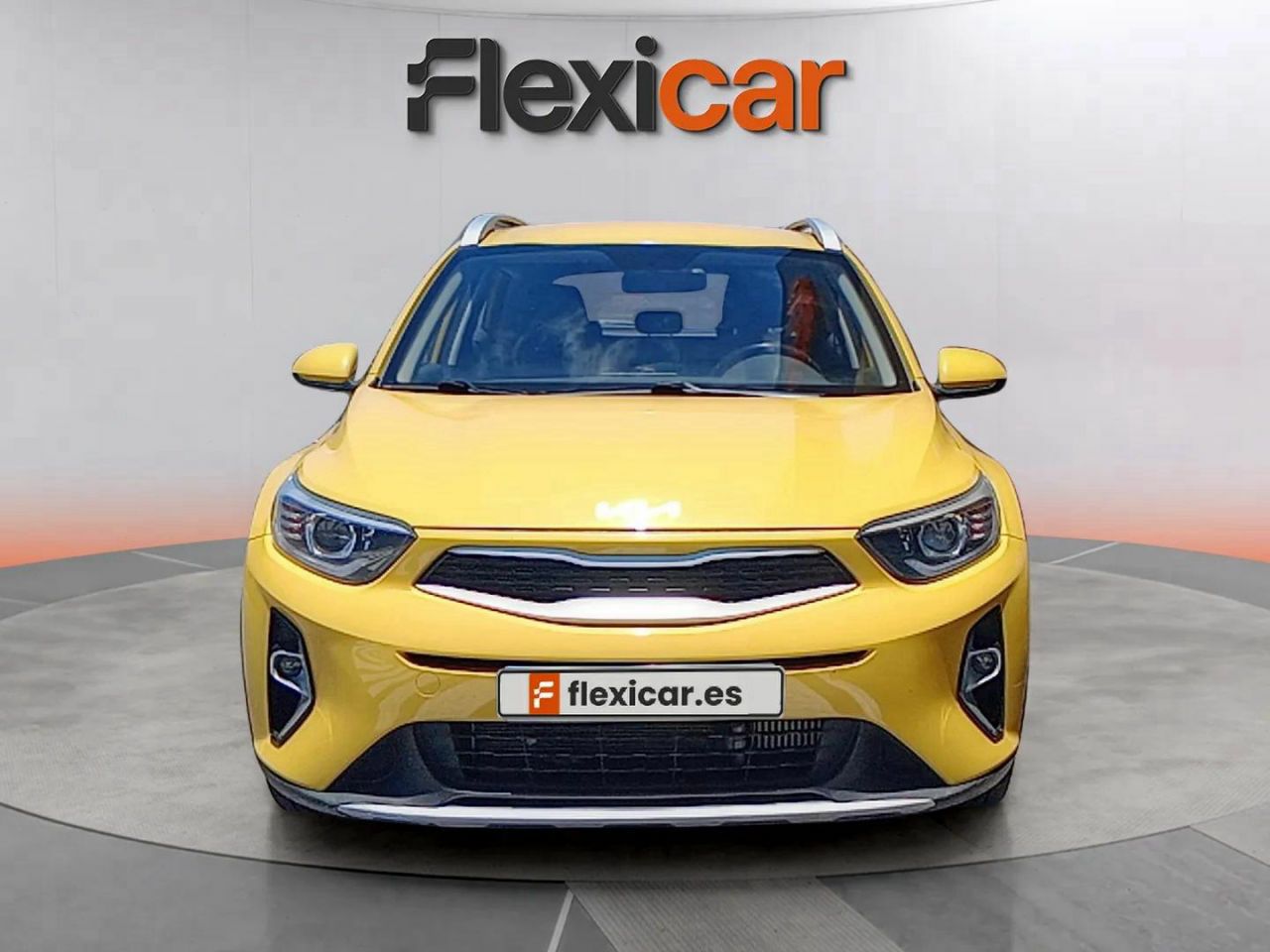 kia stonic 2022 / foto grande (2)