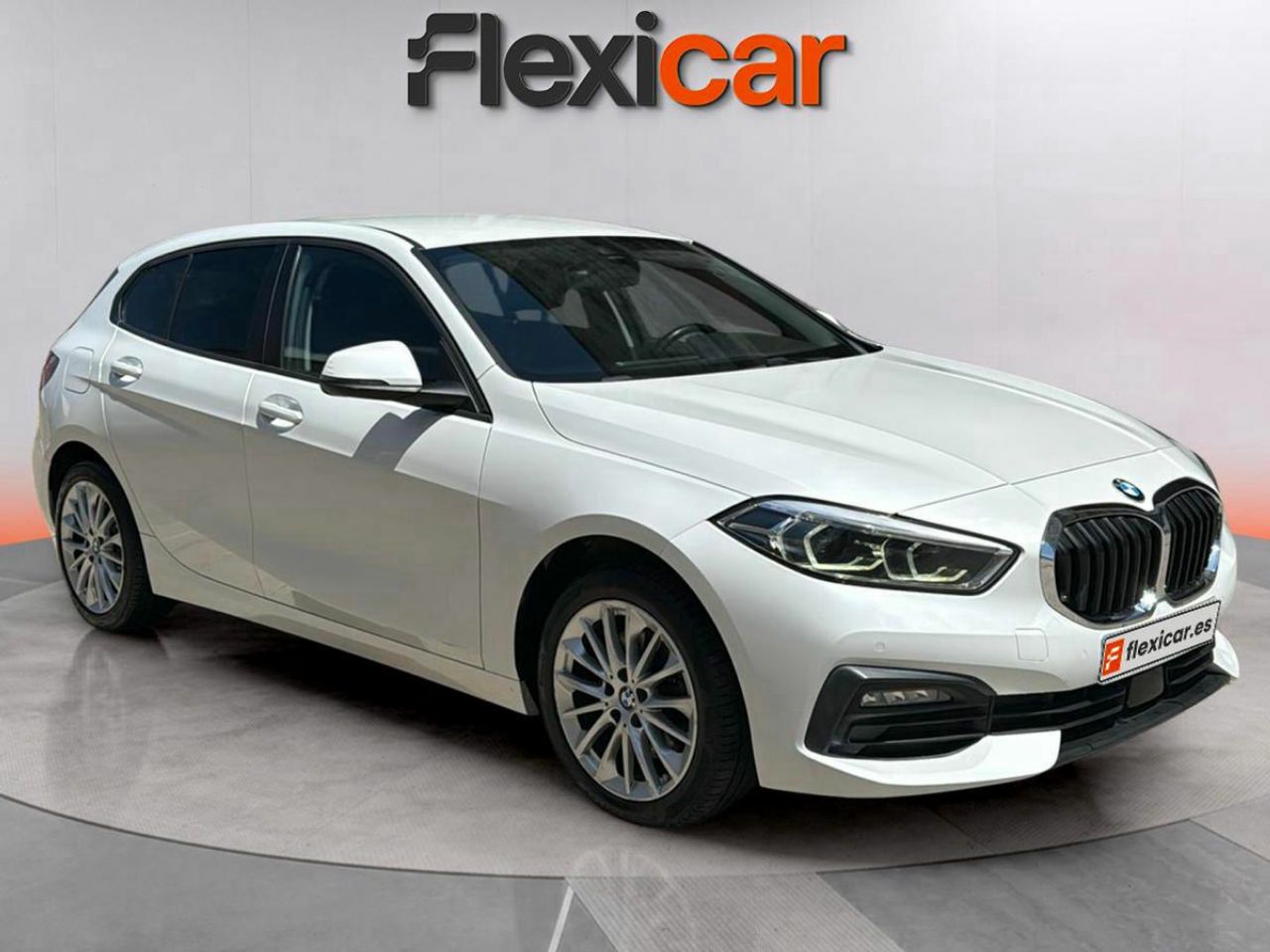 Foto bmw serie 1 2021 /