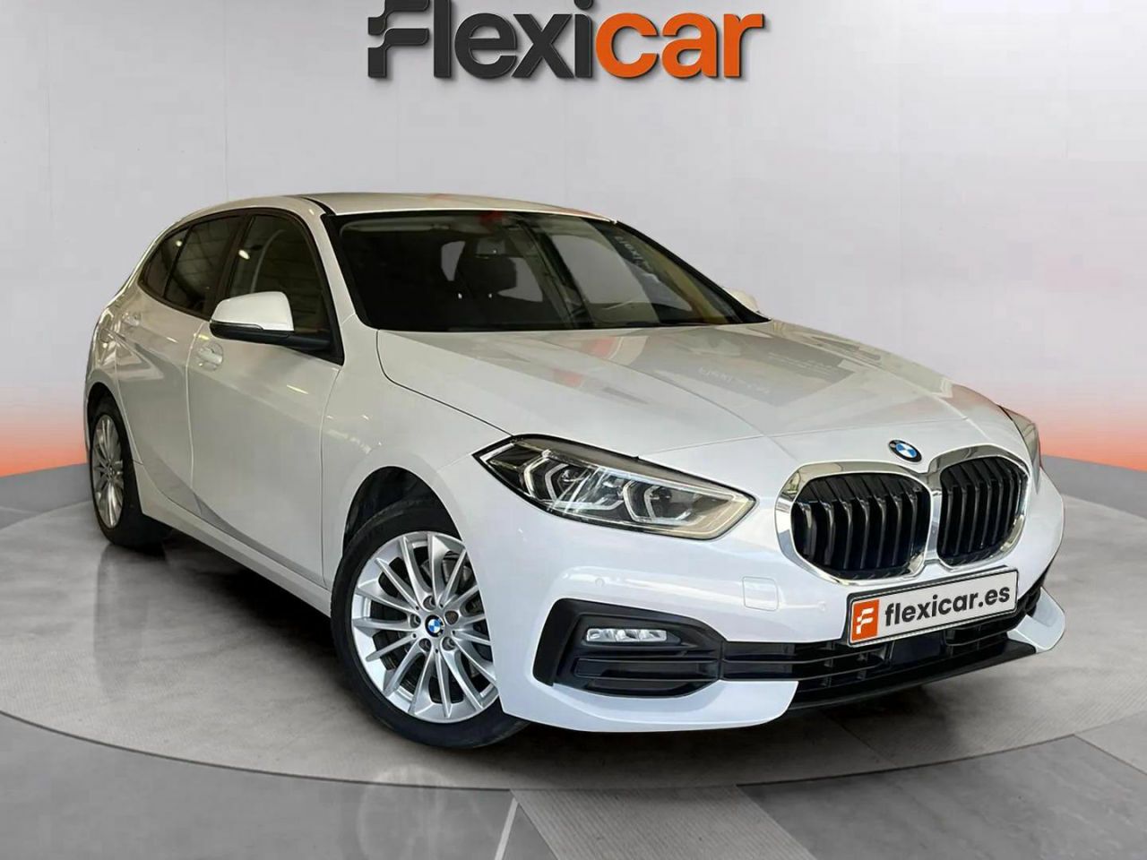 Foto bmw serie 1 2021 /