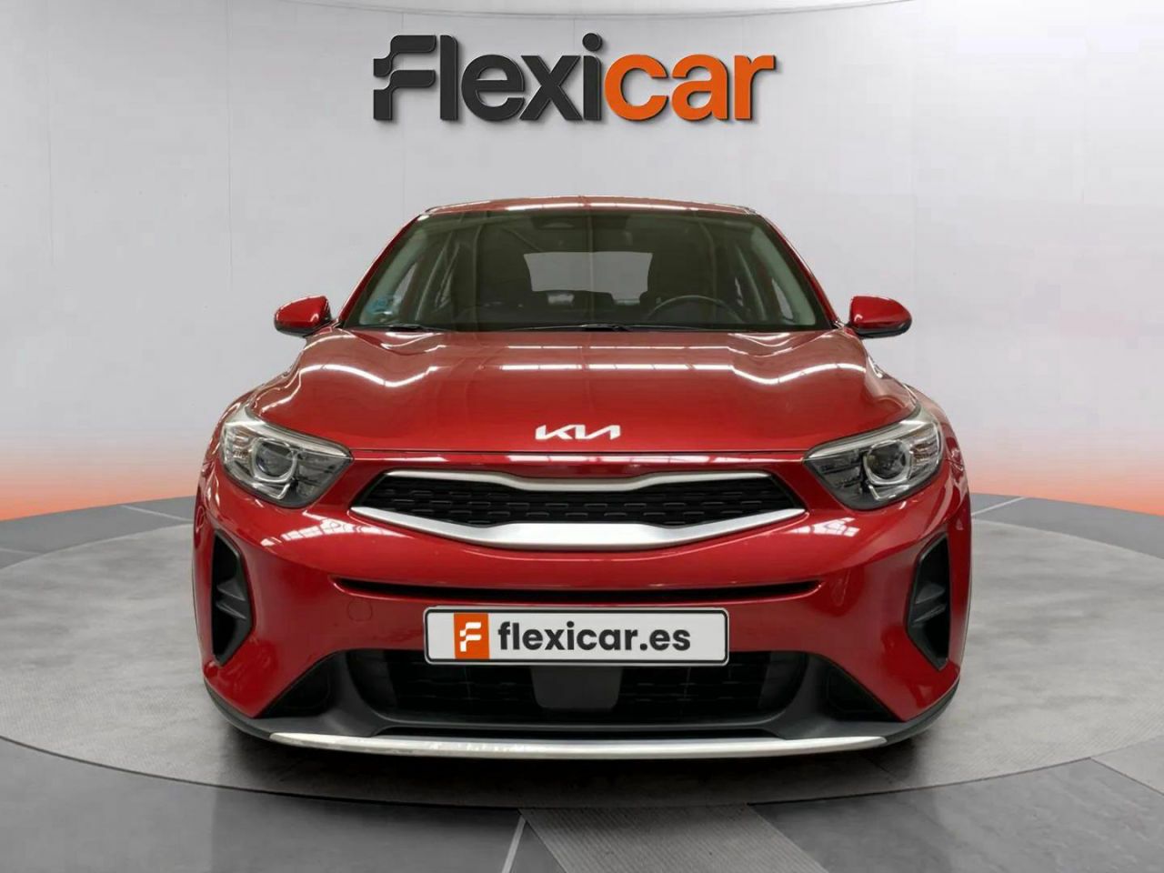 kia stonic 2022 / foto grande (2)