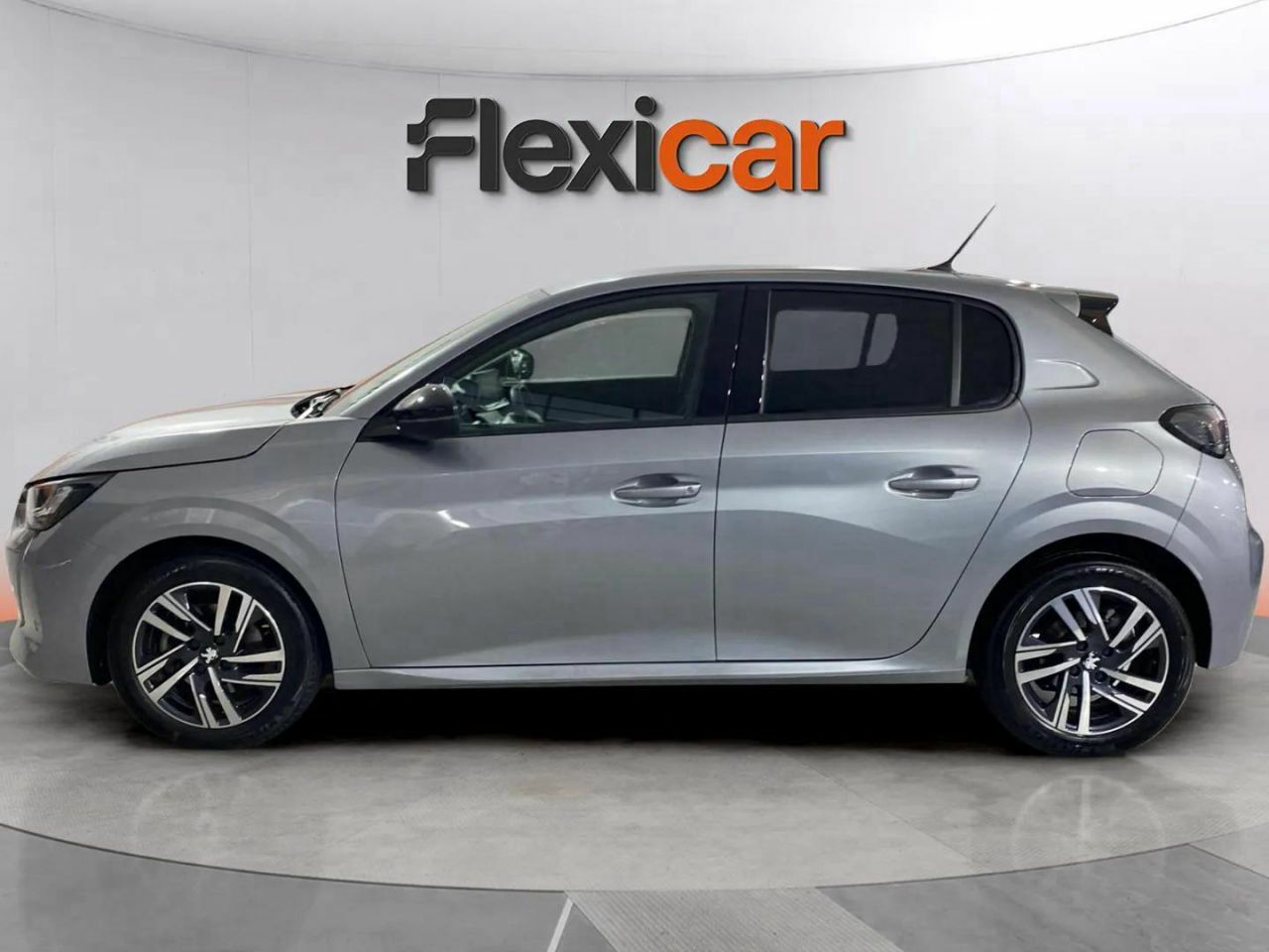 peugeot 208 2024 / foto grande (3)