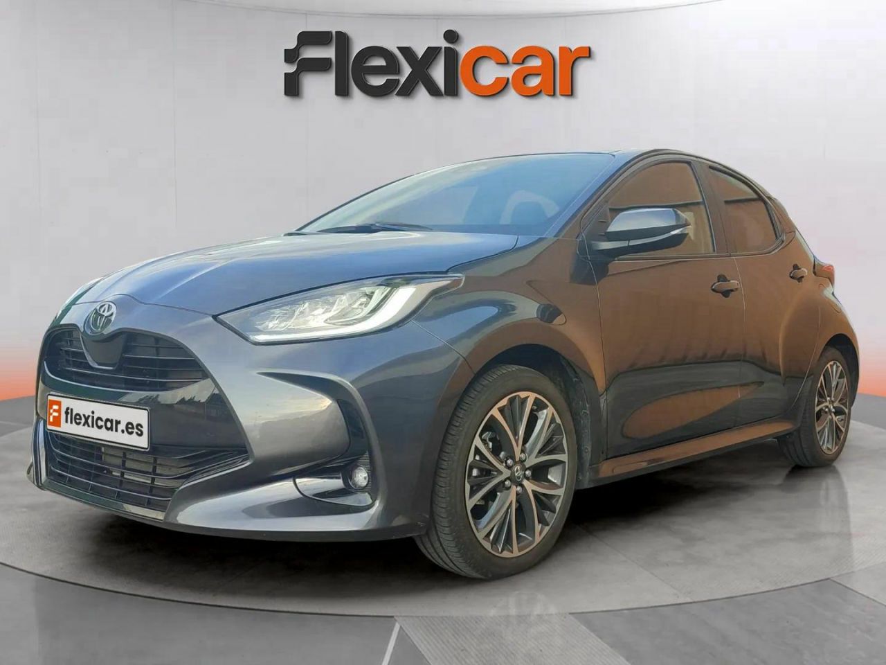 toyota yaris 2024 / foto grande (2)