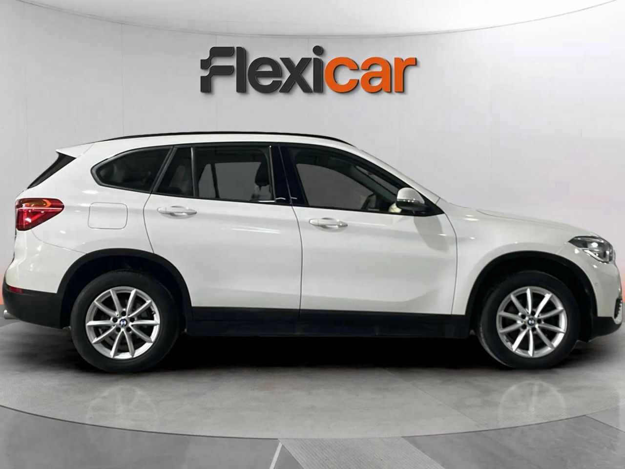 bmw x1 2019 / foto grande (3)