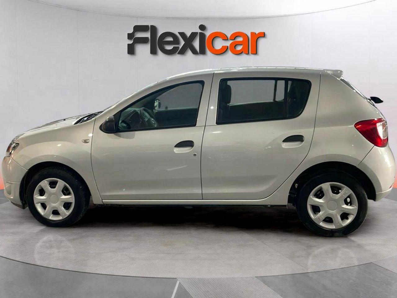 dacia sandero 2016 / foto grande (3)