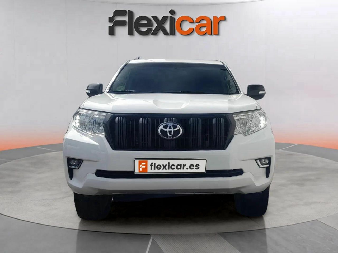 toyota land cruiser 2019 / foto grande (3)