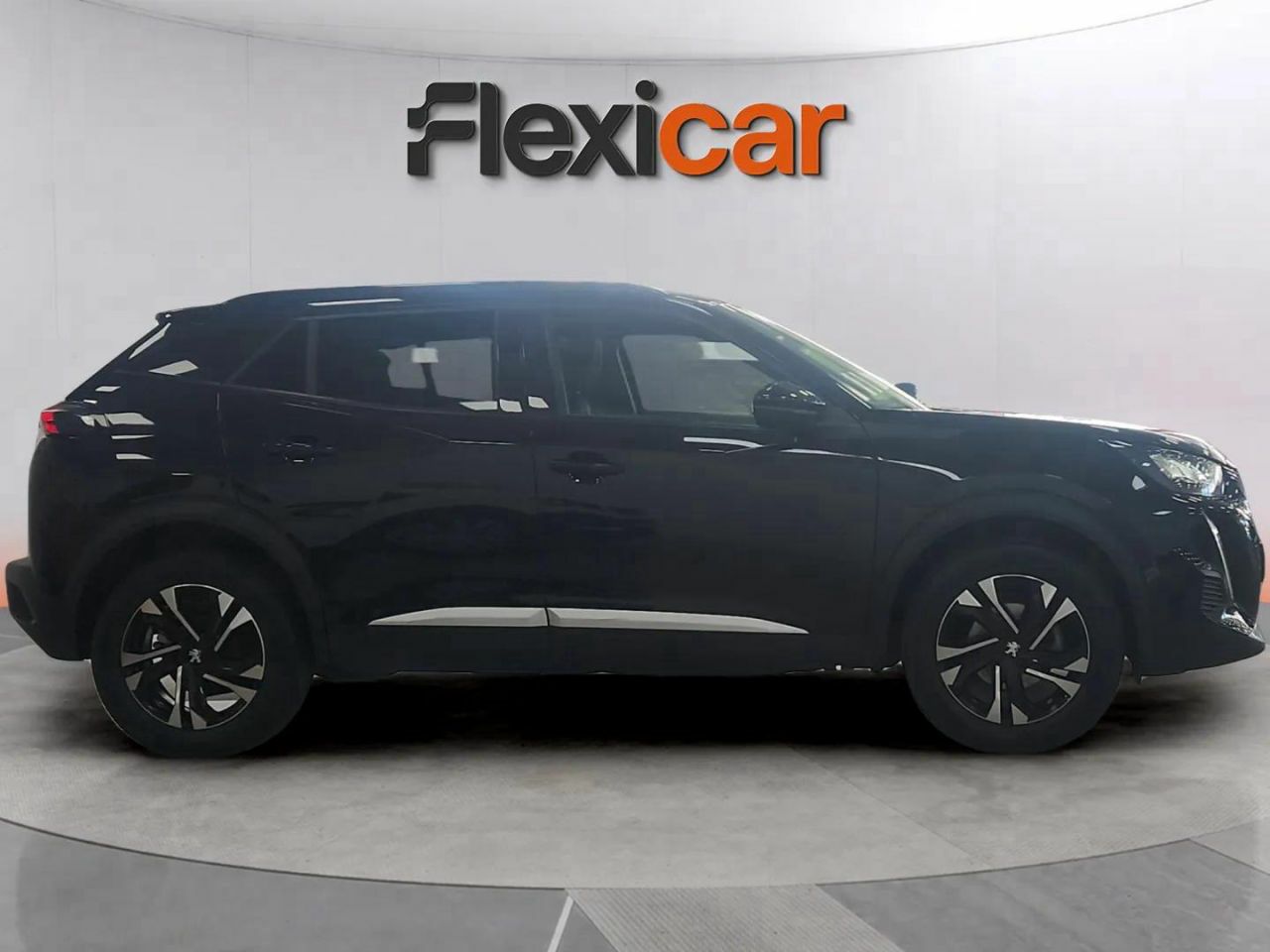 peugeot 2008 2023 / foto grande (3)