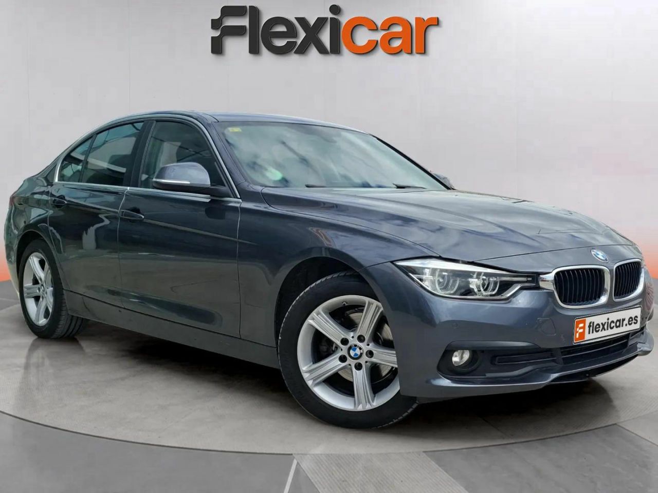 Foto bmw serie 3 2018 /