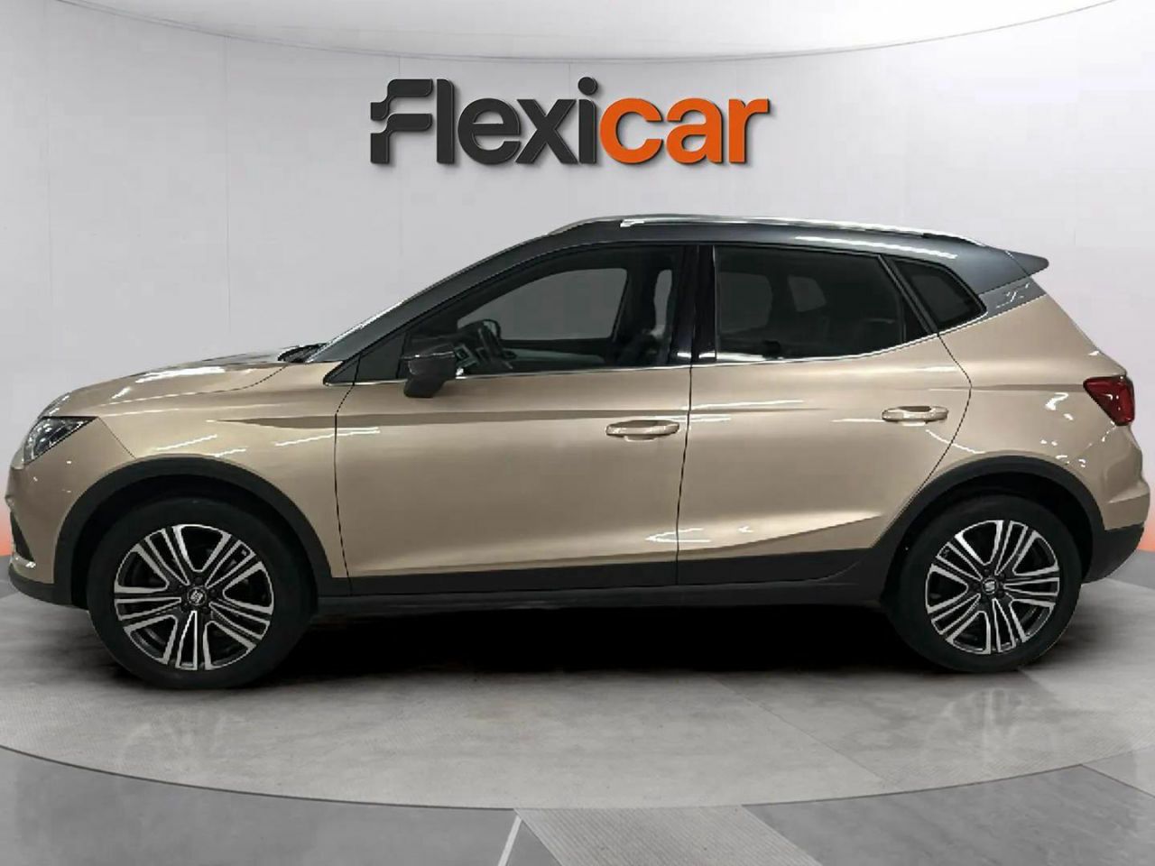 seat arona 2018 / foto grande (3)