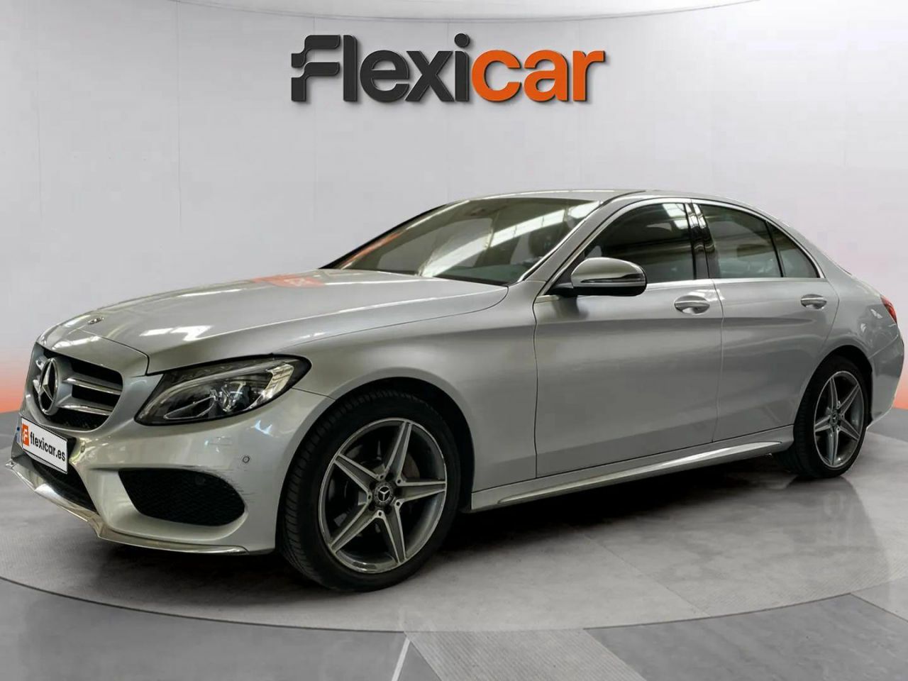 mercedes clase c 2018 / foto grande (3)