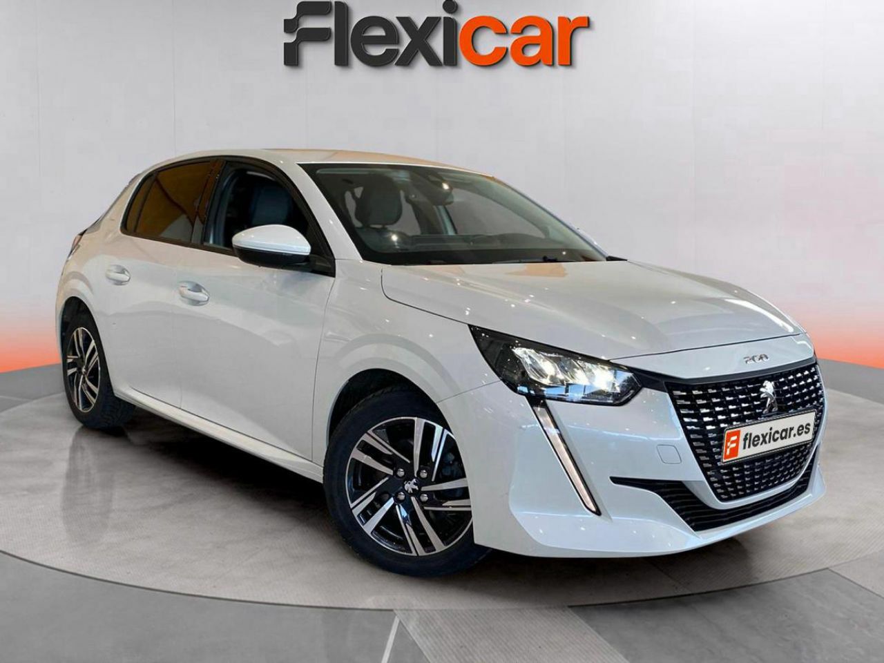 Foto peugeot 208 2021 /