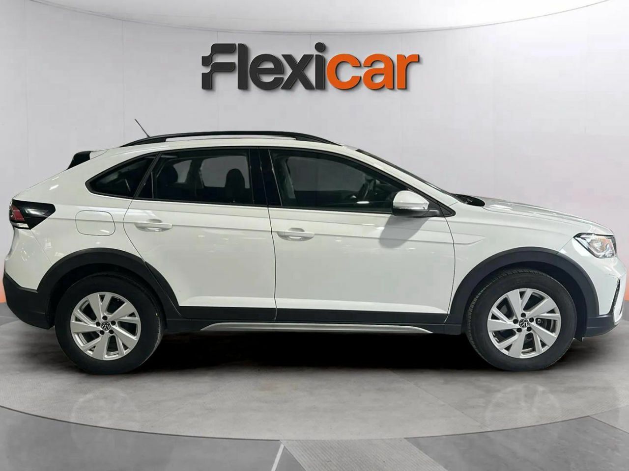 volkswagen taigo 2022 / foto grande (3)