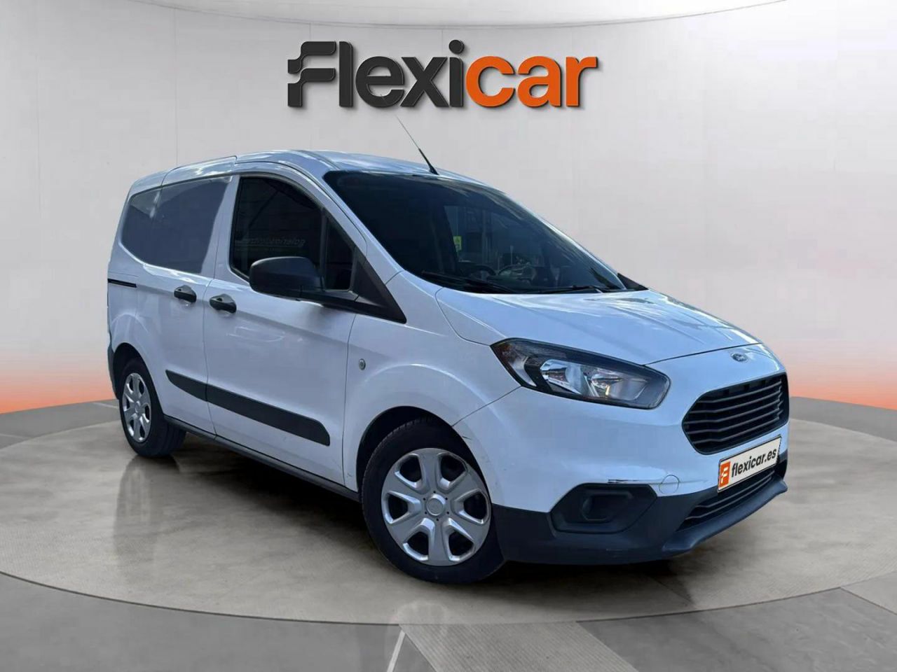 Foto ford transit courier 2023 /