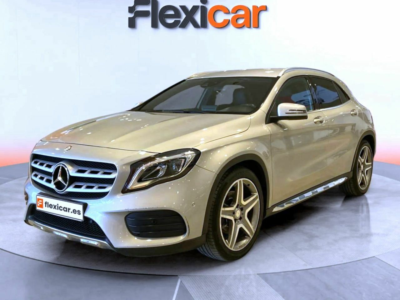 mercedes gla 2017 / foto grande (3)