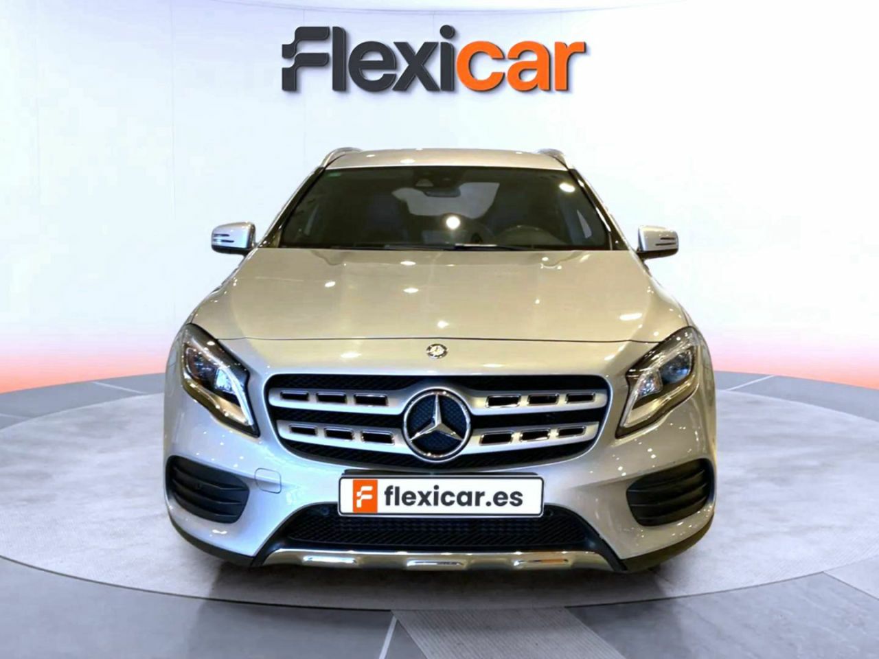 mercedes gla 2017 / foto grande (2)