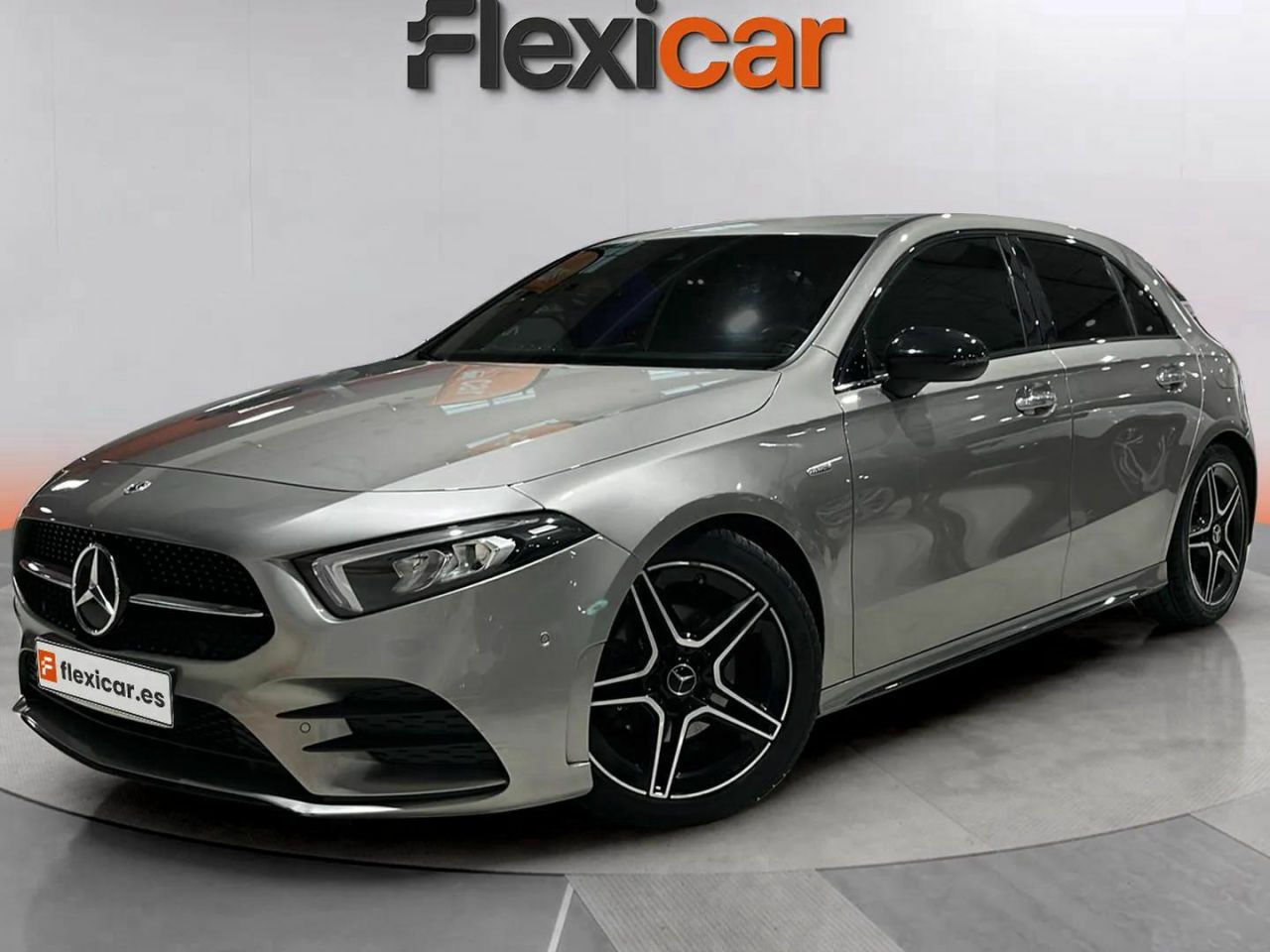 mercedes clase a 2021 / foto grande (3)