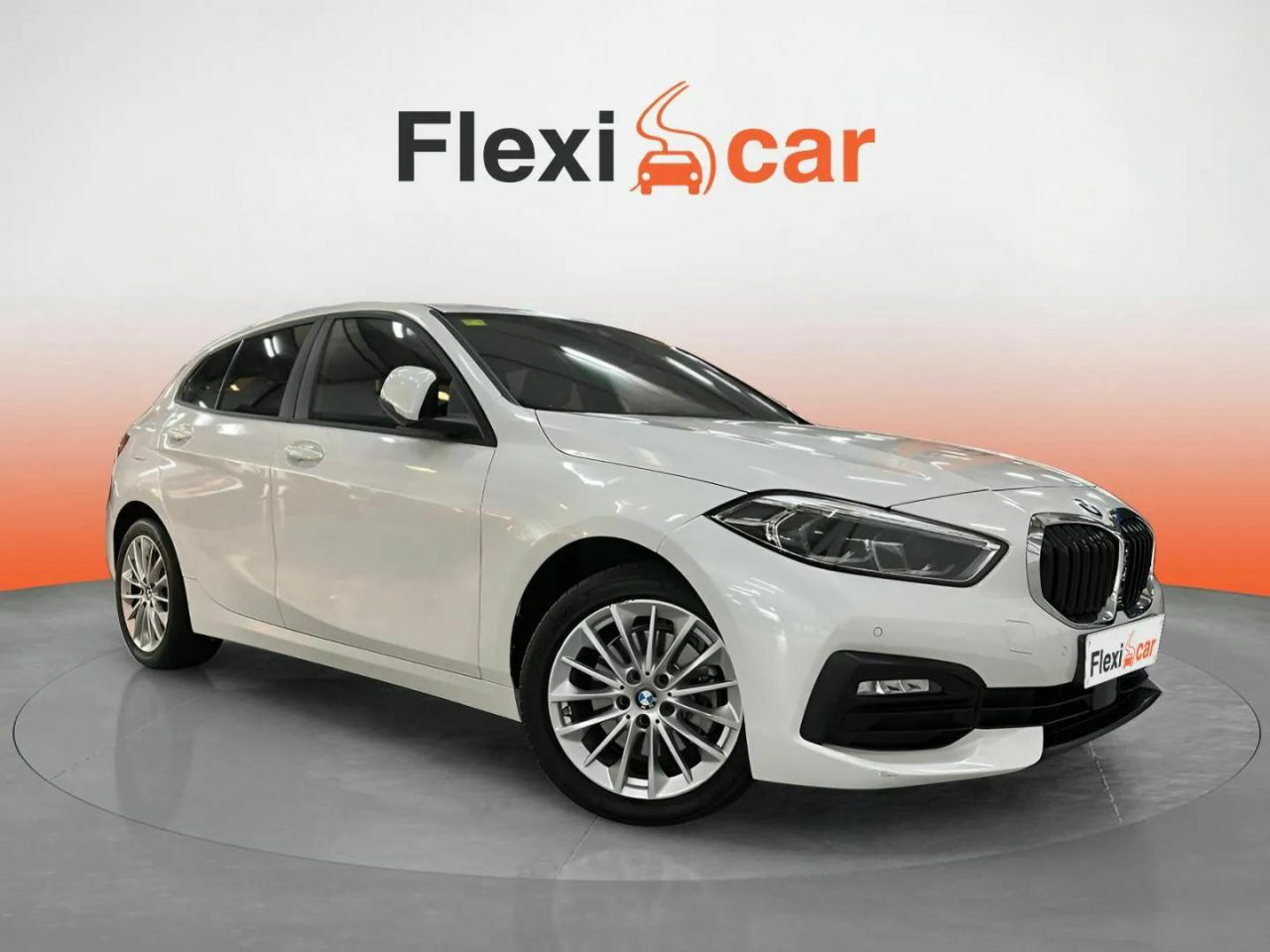 Foto bmw serie 1 2022 /