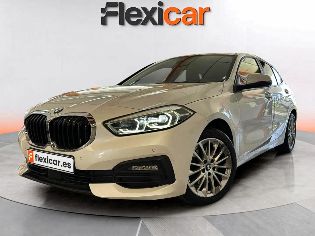 bmw serie 1 2022 / foto grande (3)
