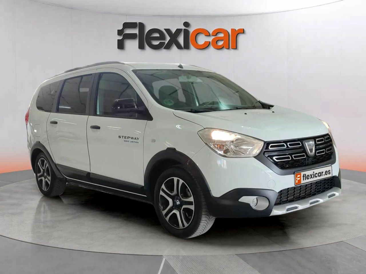 Foto dacia lodgy 2021 /