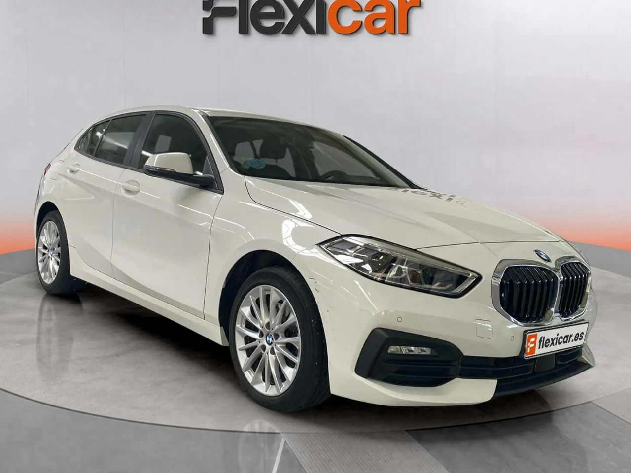 Foto bmw serie 1 2020 /