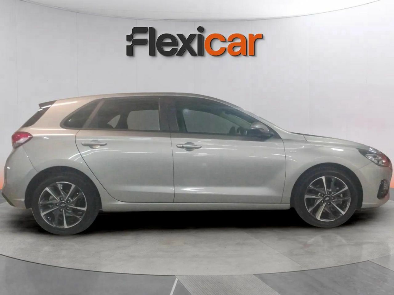 hyundai i30 2023 / foto grande (3)
