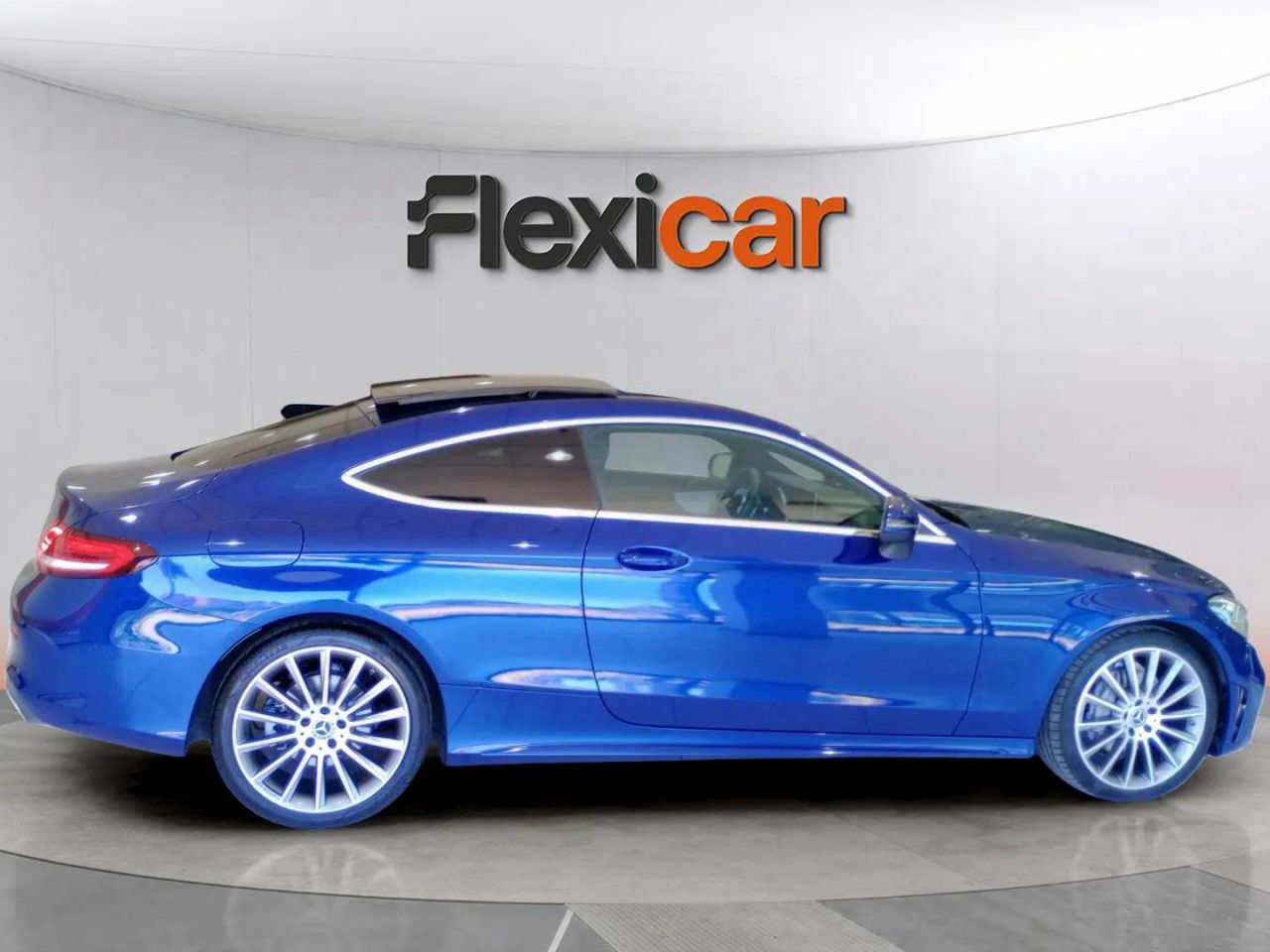 mercedes clase c 2018 / foto grande (3)