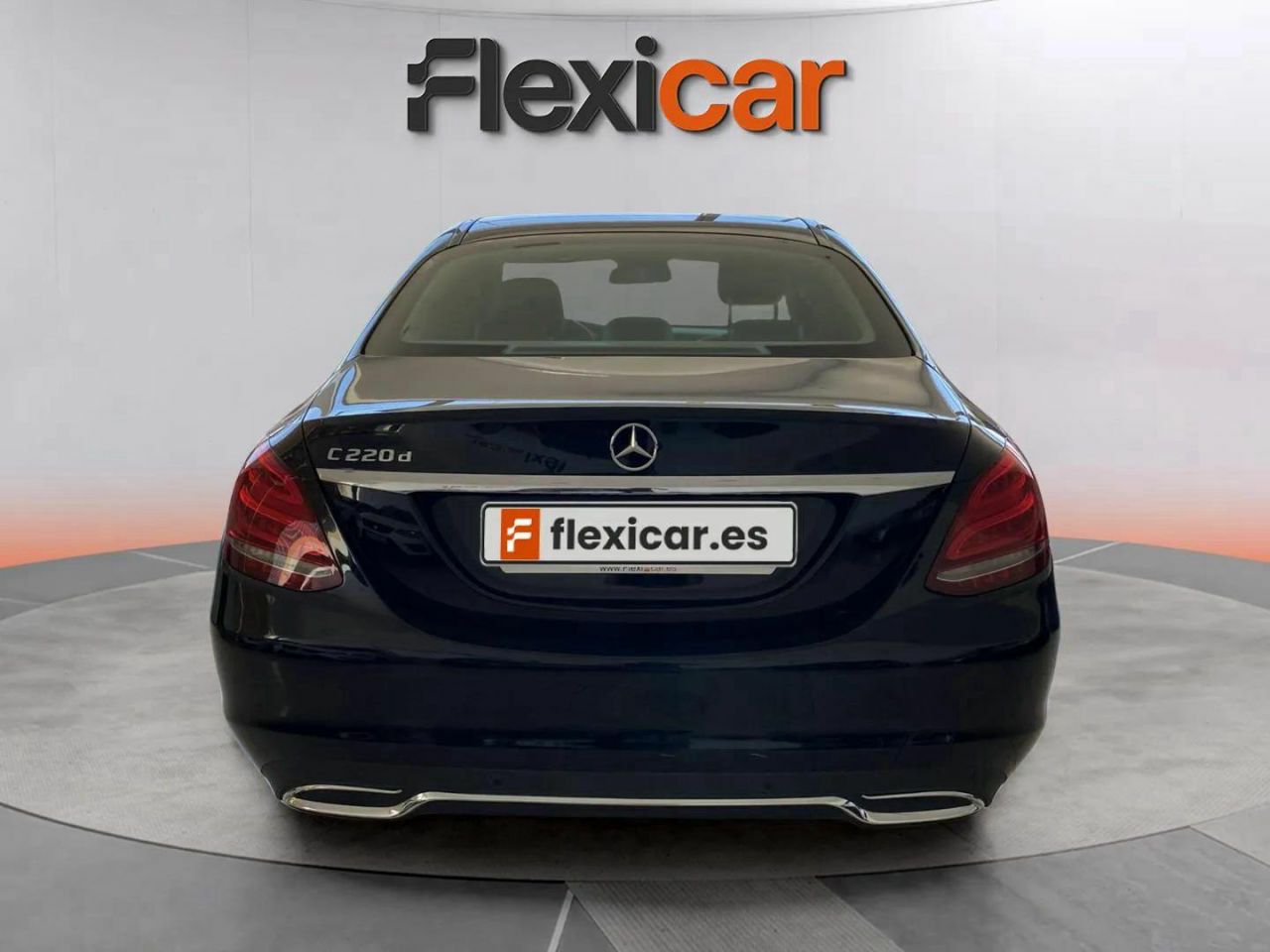 mercedes clase c 2018 / foto grande (3)