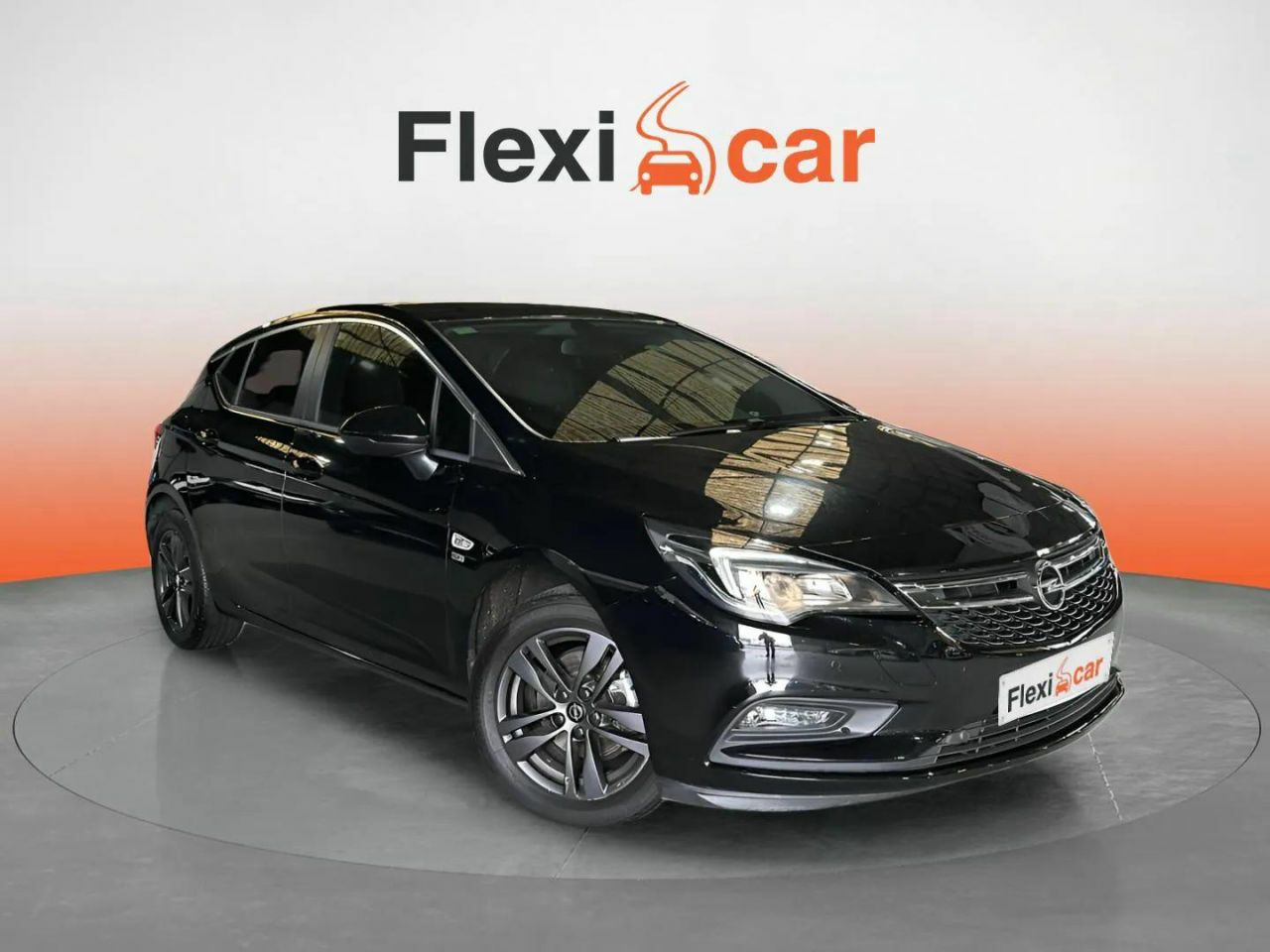 Foto opel astra 2019 /