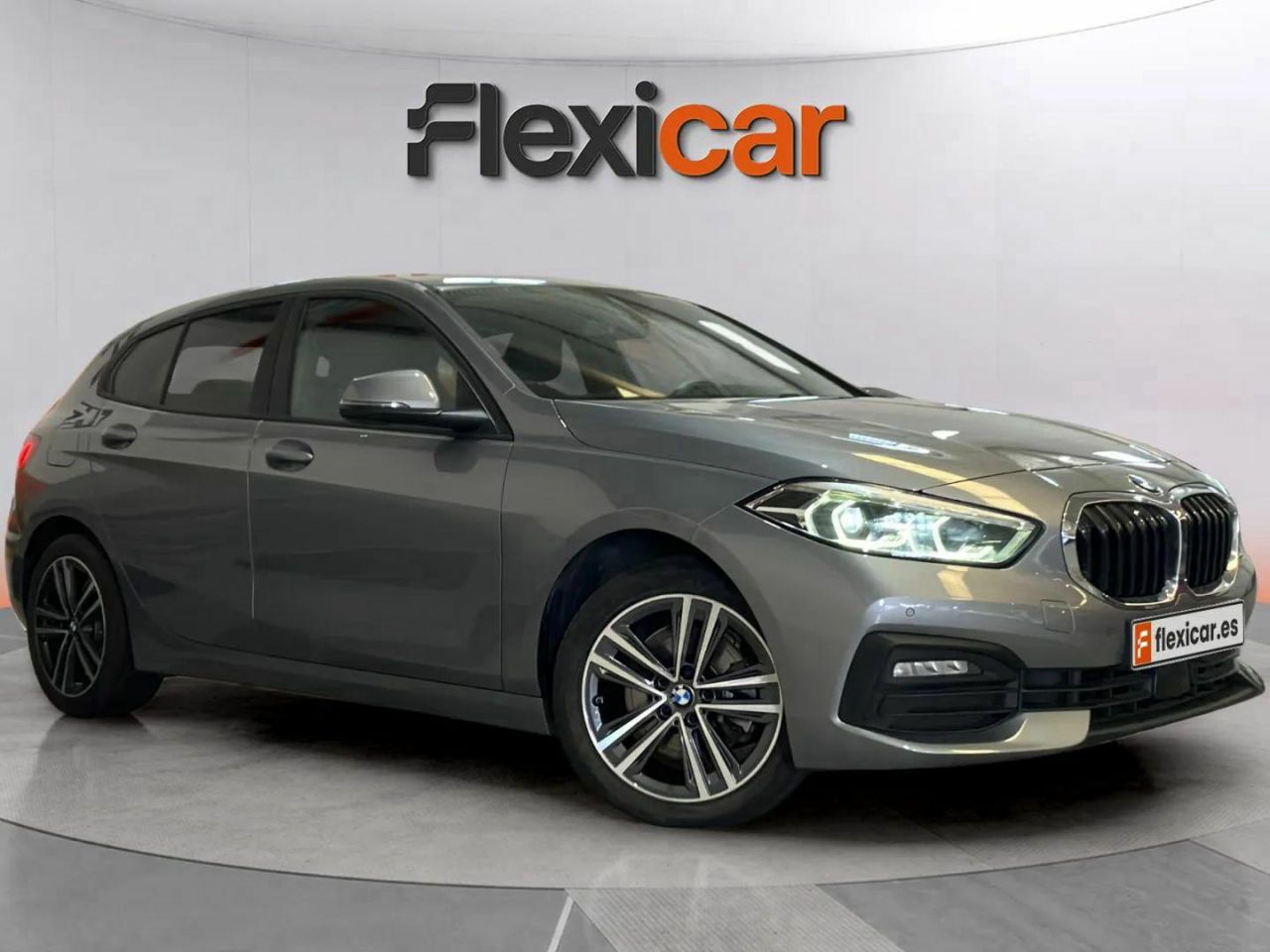 Foto bmw serie 1 2022 /