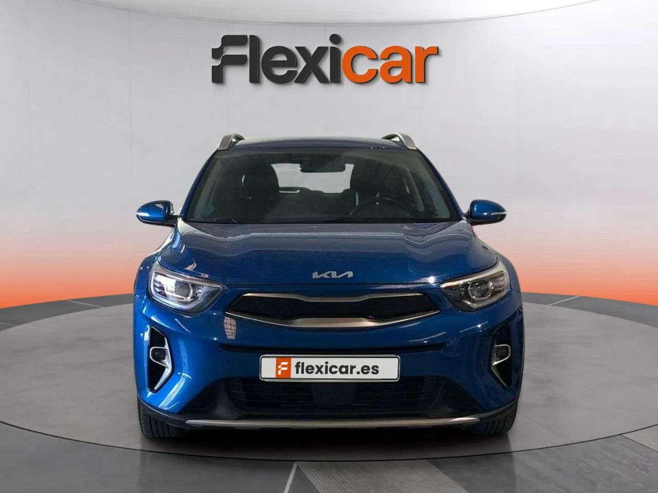 kia stonic 2023 / foto grande (2)