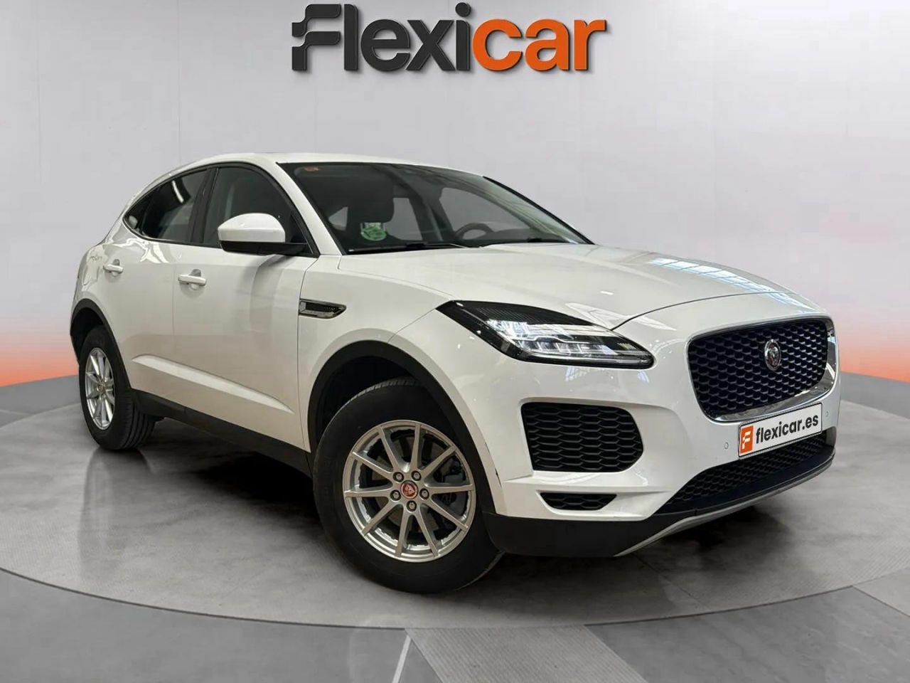 Foto jaguar e-pace 2019 /