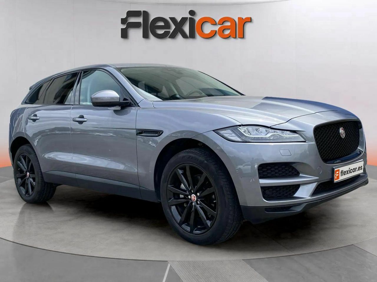 Foto jaguar f-pace 2021 /
