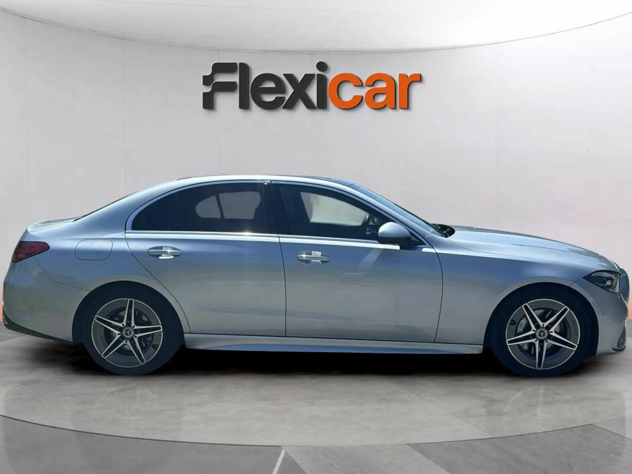 mercedes clase c 2021 / foto grande (3)