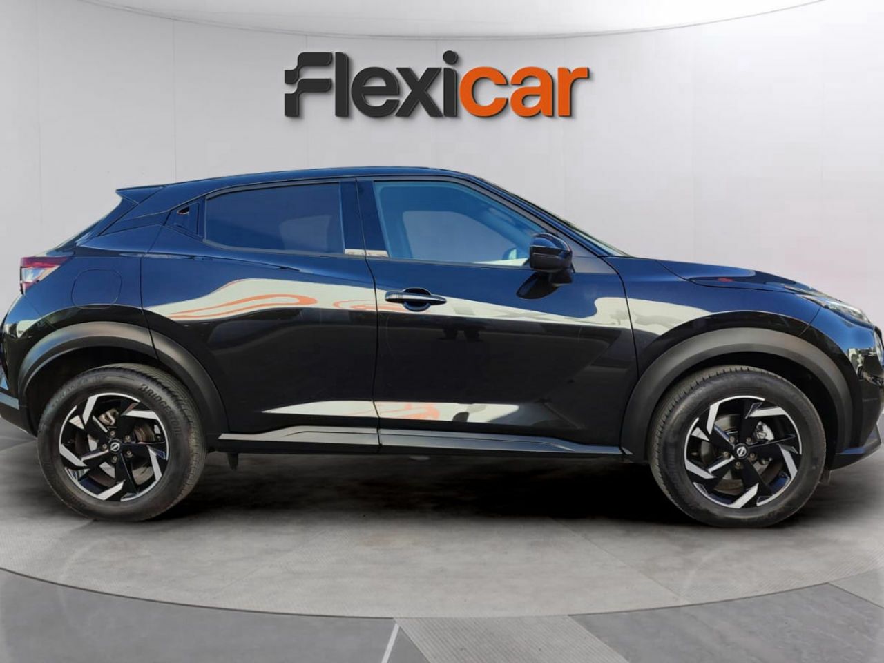 nissan juke 2023 / foto grande (2)