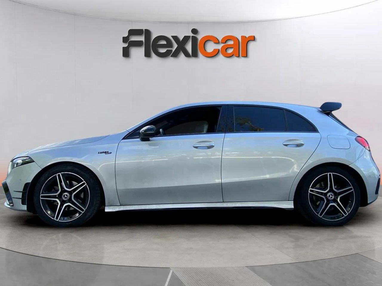mercedes clase a 2019 / foto grande (3)
