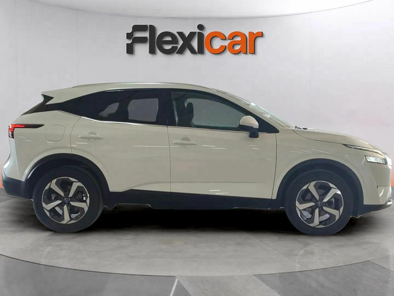 nissan qashqai 2024 / foto grande (3)