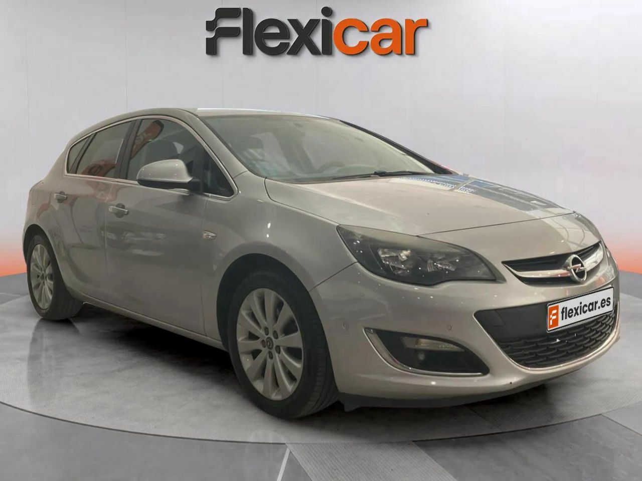Foto opel astra 2015 /