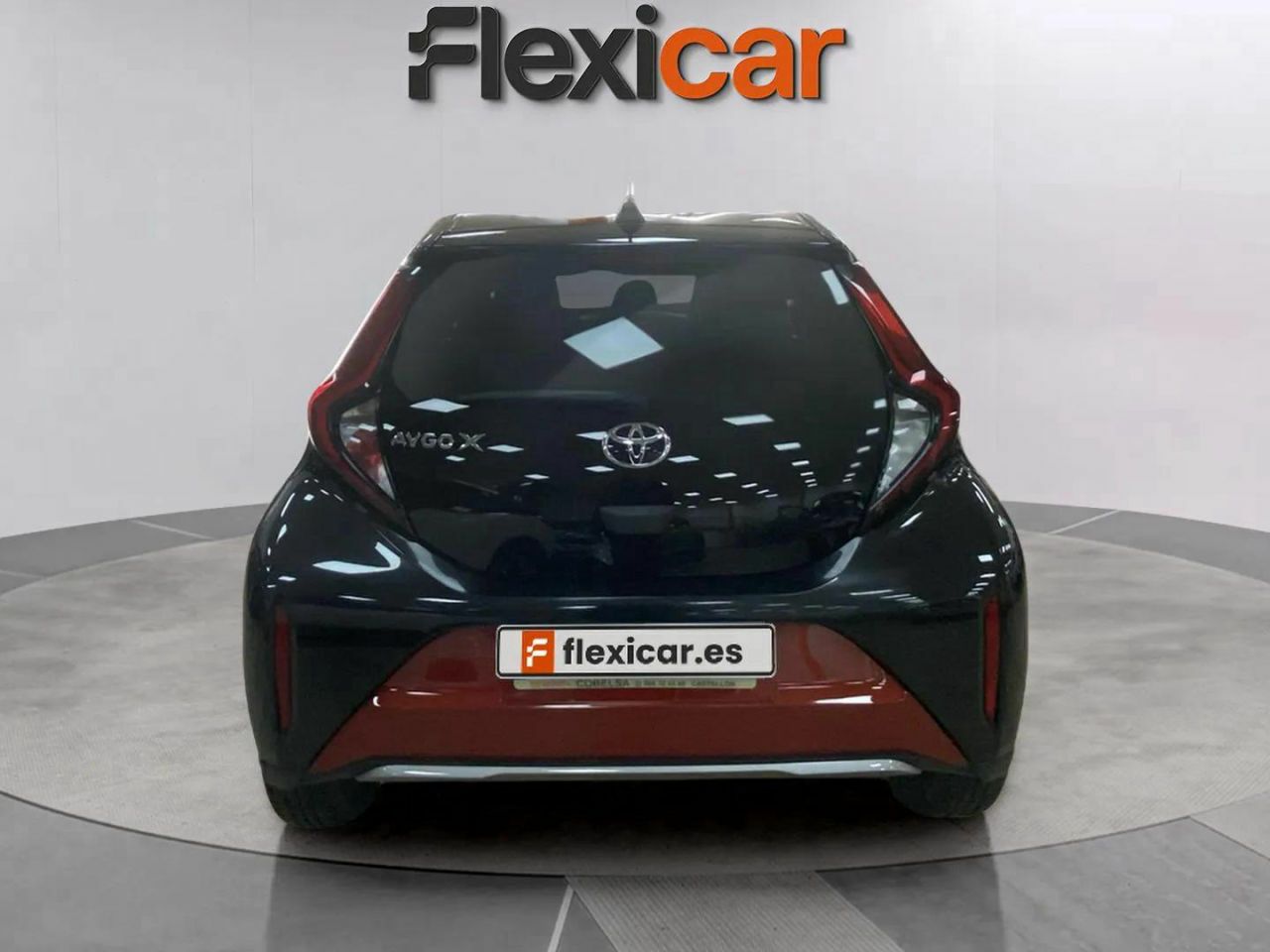 toyota aygo 2022 / foto grande (2)