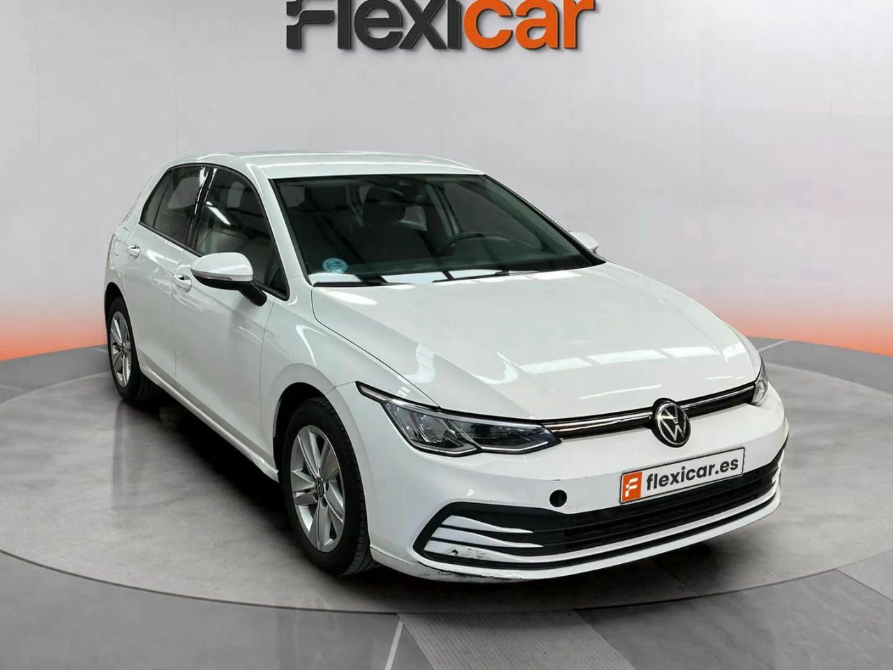 Foto volkswagen golf 2021 /
