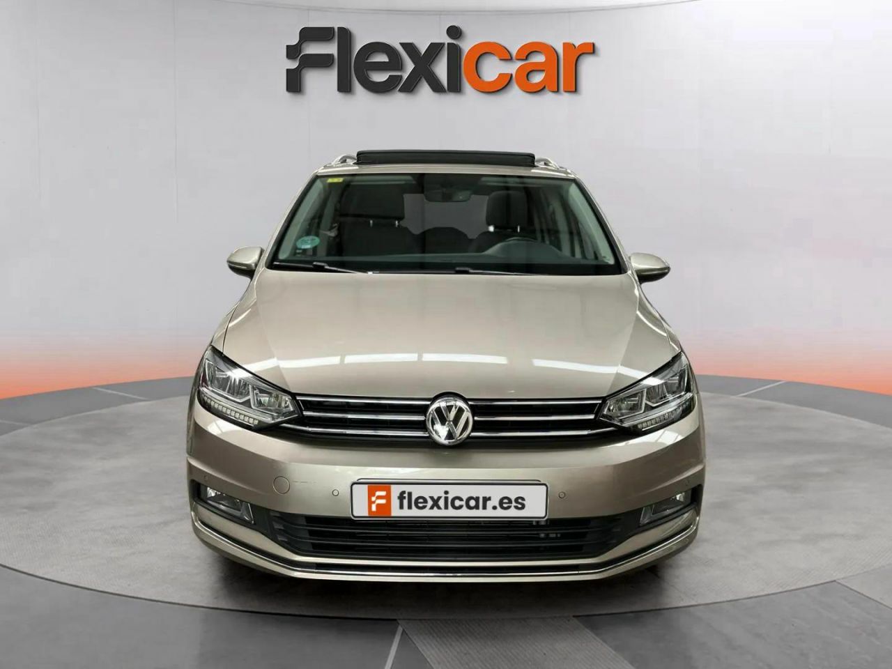 volkswagen touran 2016 / foto grande (2)