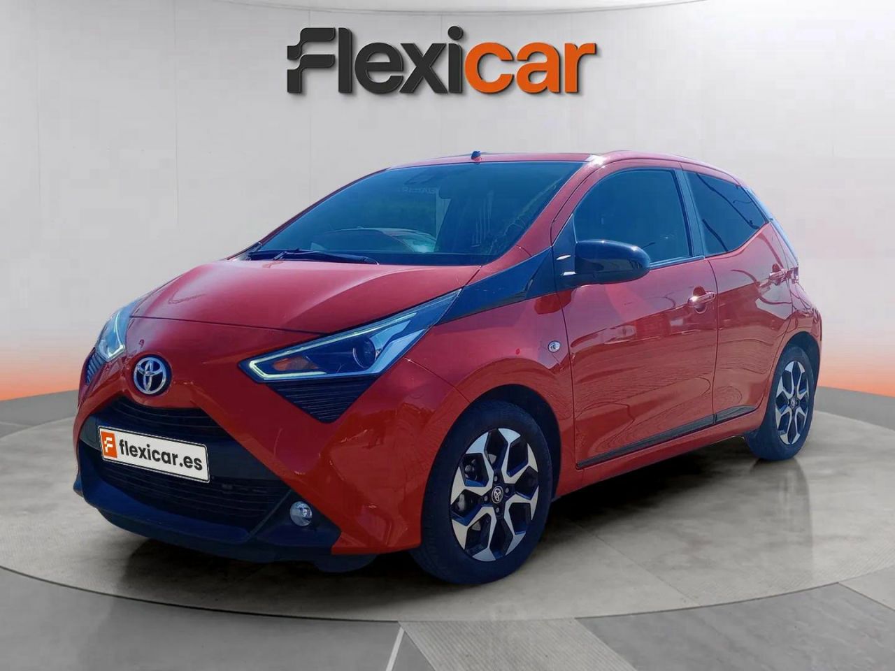 toyota aygo 2019 / foto grande (2)
