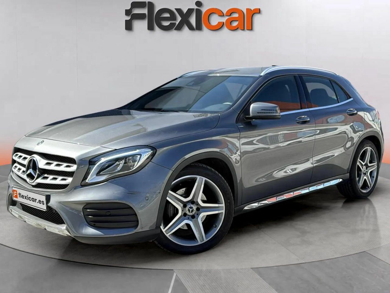 mercedes gla 2018 / foto grande (3)