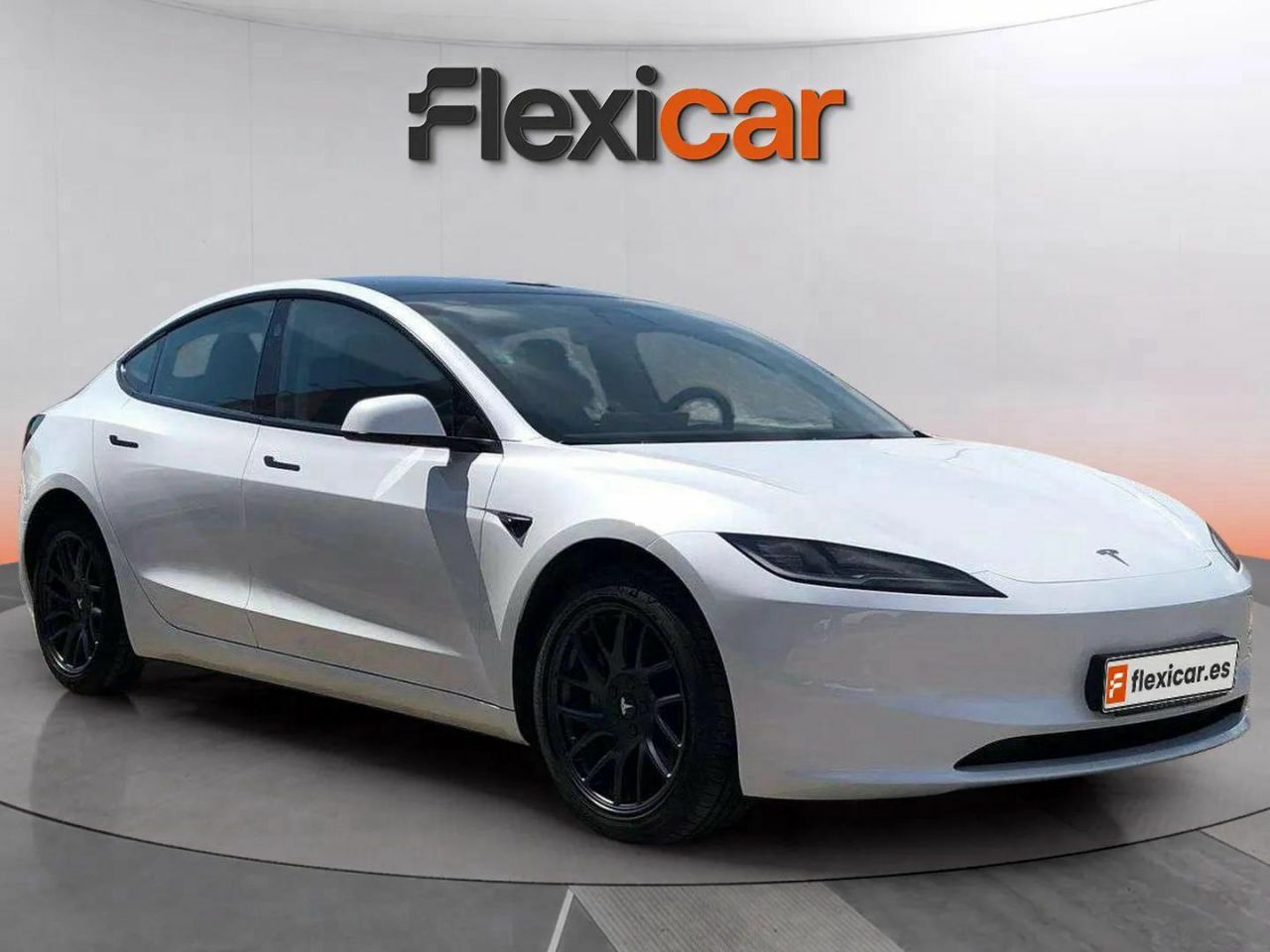 Foto tesla model 3 2024 /