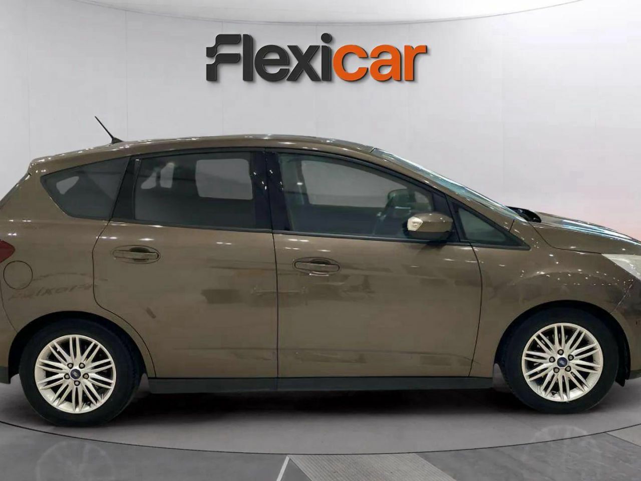 ford c max 2017 / foto grande (3)