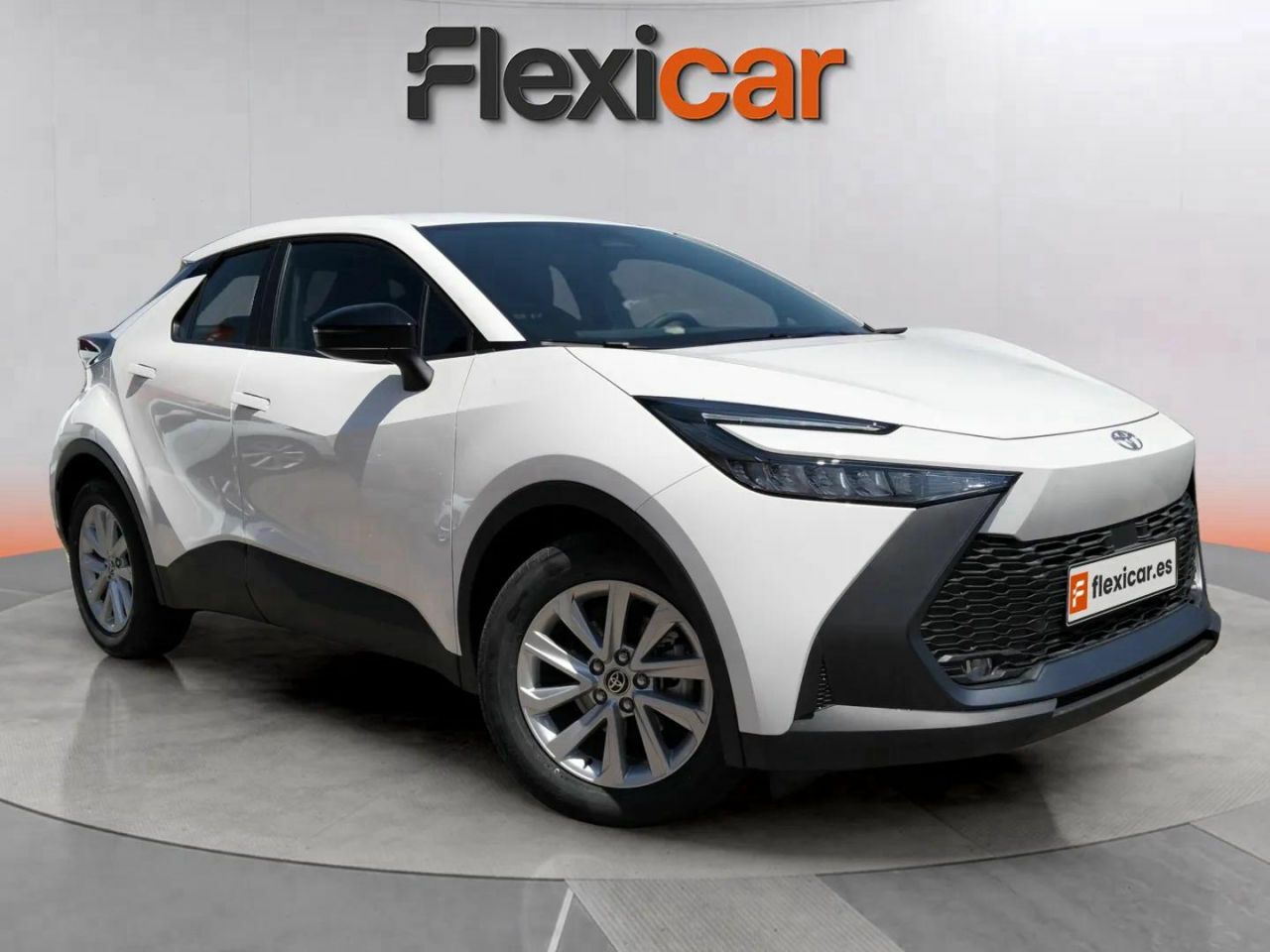 Foto toyota c-hr 2025 /
