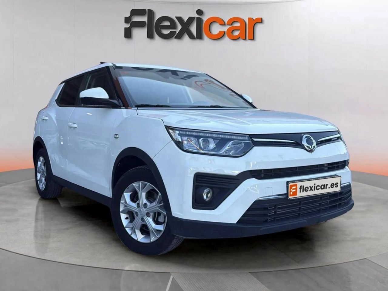 Foto ssangyong tivoli 2021 /