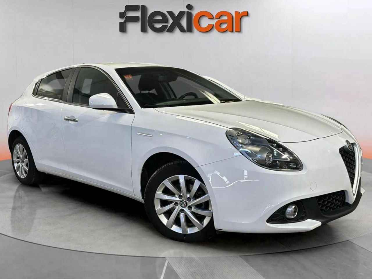 alfa romeo giulietta 2018 / foto grande (1)