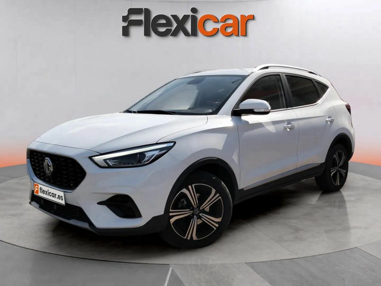 mg zs 2023 / foto grande (3)