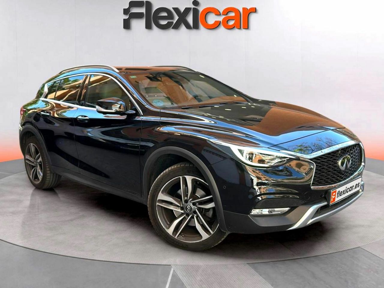 Foto infiniti qx30 2019 /