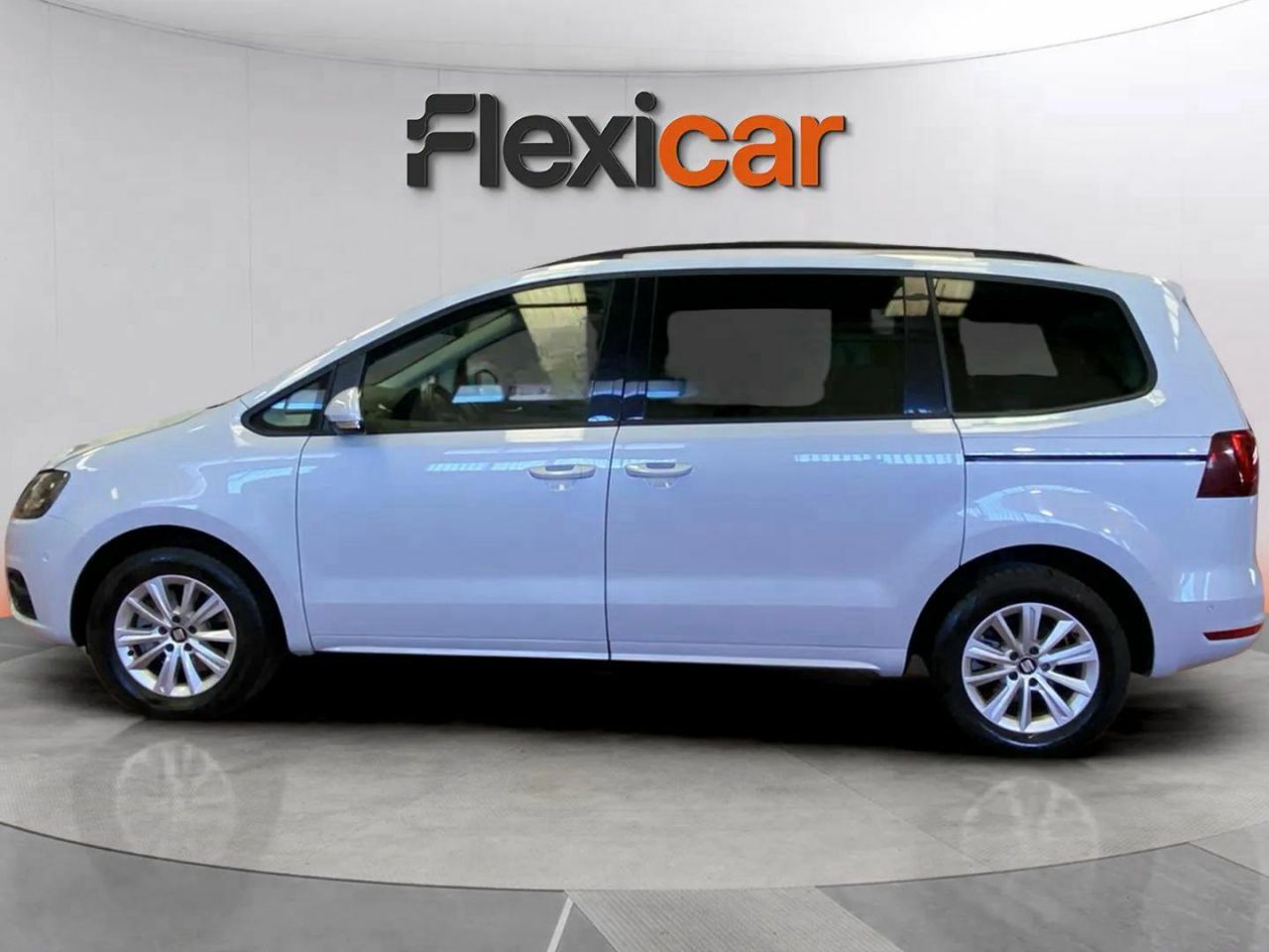 seat alhambra 2022 / foto grande (3)