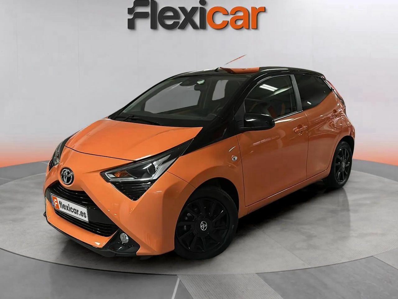 toyota aygo 2019 / foto grande (2)